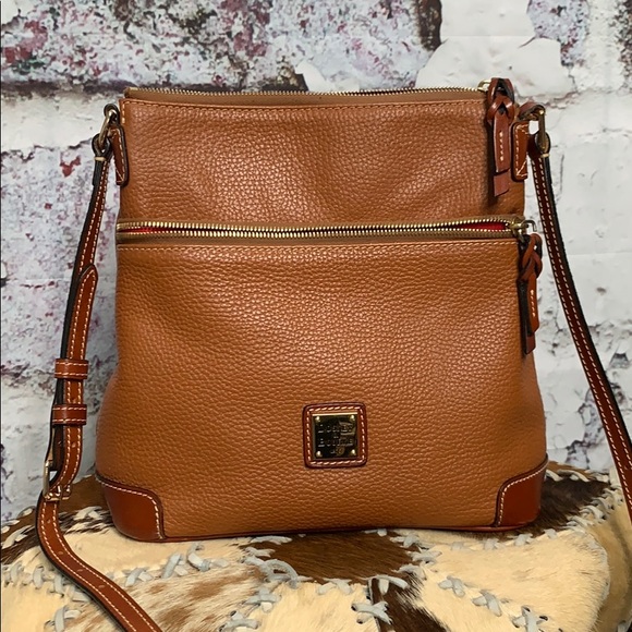 Dooney & Bourke Handbags - Dooney & Bourke brown crossbody purse